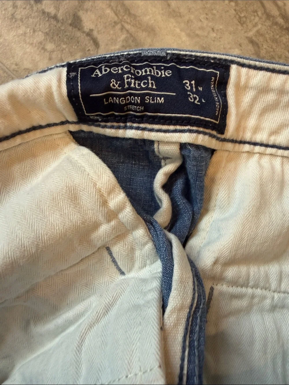 Abercrombie & Fitch Light Blue Slim Chambray Pants size 31 x 32